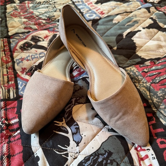 Time and Tru Shoes - Time and Tru lightly worn beige suede loafers!
